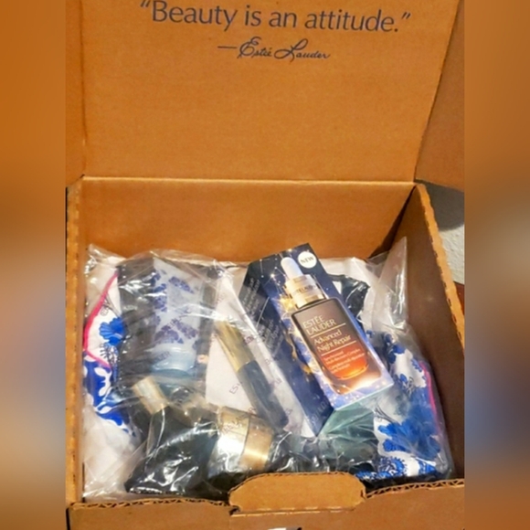 ●New. ESTEE LAUDER Advanced Night Repair Complex+"Into The Blue"6pc Set. - Picture 1 of 6